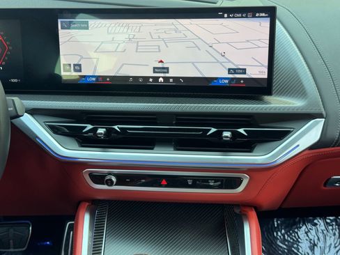 Used 2025 BMW XM AWD/4WD image 26