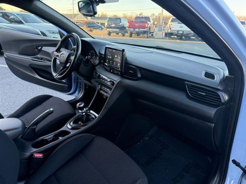 Used 2019 Hyundai Veloster N N image 12