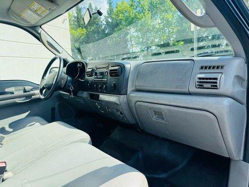 Used 2007 Ford F350 XLT AWD/4WD image 16