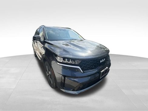 Used 2023 Kia Sorento S w/ Panoramic Sunroof Package FWD image 8