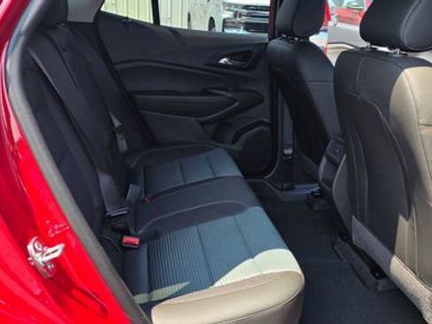 New 2026 Chevrolet Trax LT w/ Driver Confidence Package FWD image 13