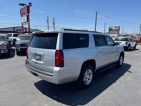 Used 2017 Chevrolet Suburban LT AWD/4WD image 5