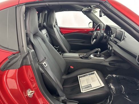 Used 2017 MAZDA MX-5 Miata RF Grand Touring image 20