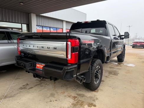Used 2024 Ford F350 Platinum w/ Tremor Off-Road Package image 4