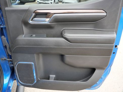 Used 2023 Chevrolet Silverado 1500 RST w/ Protection Package image 17