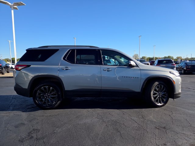 Used 2023 Chevrolet Traverse RS AWD/4WD image 20