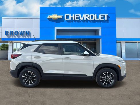 New 2026 Chevrolet TrailBlazer ACTIV w/ Convenience Package image 2