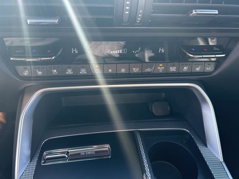 New 2025 MAZDA CX-70 3.3 Turbo S w/ Premium Package image 28