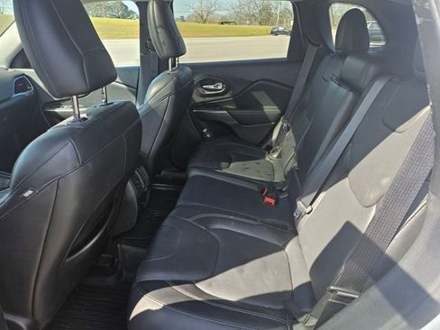 Used 2021 Jeep Cherokee Limited w/ Elite Package image 25