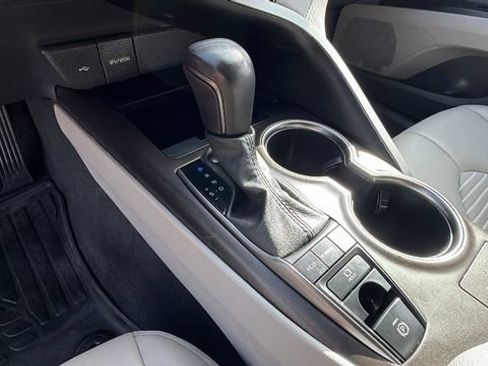Used 2023 Toyota Camry SE w/ Cold Weather Package AWD/4WD image 24