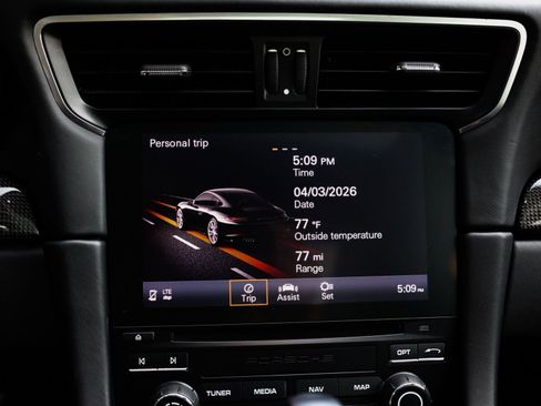 Used 2019 Porsche 911 Carrera 4 AWD/4WD image 21