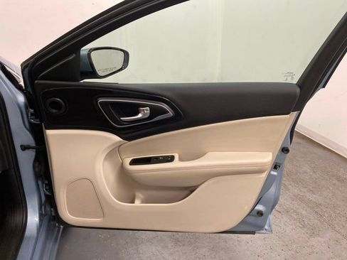 Used 2015 Chrysler 200 C FWD image 23