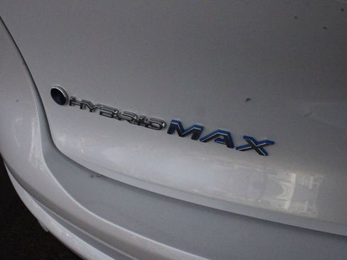 Certified 2025 Toyota Crown Platinum image 65