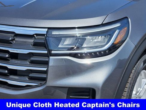 New 2026 Ford Explorer Active RWD image 8