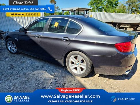 Used 2012 BMW 528i xDrive Sedan AWD/4WD image 3