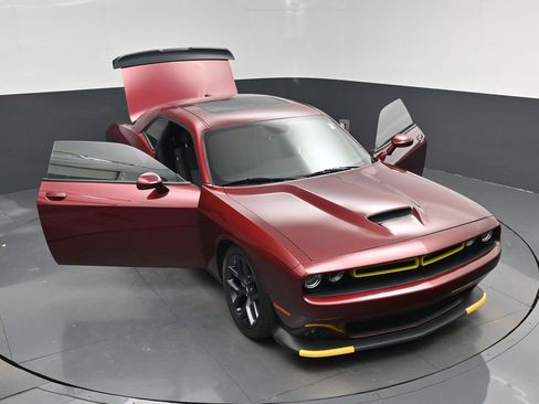 Used 2021 Dodge Challenger GT w/ Blacktop Package image 46