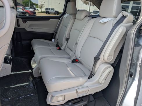 New 2026 Honda Odyssey EX-L image 13