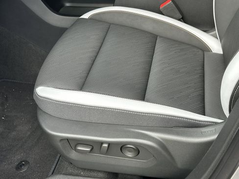 New 2026 Buick Envision Sport Touring image 21