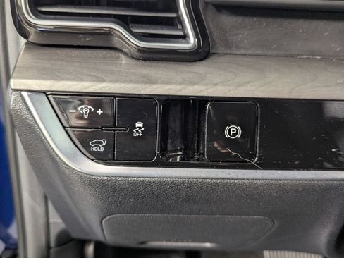 Used 2024 Kia Sportage X-Line w/ X-Line Premium Package AWD/4WD image 12