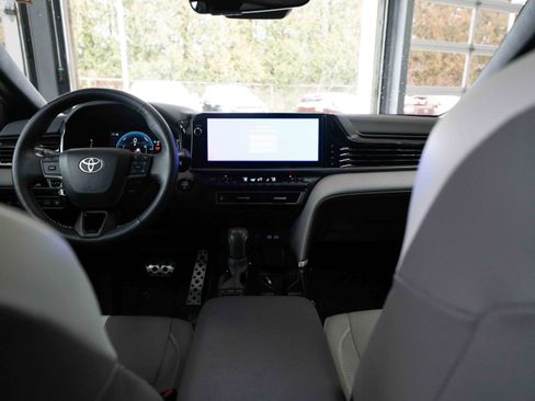 Certified 2025 Toyota Camry SE w/ Multimedia Upgrade Package image 21