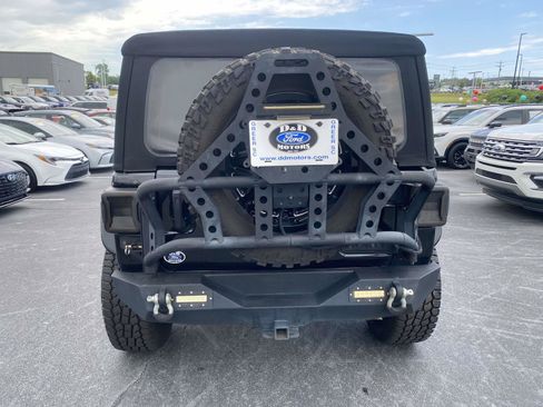 Used 2018 Jeep Wrangler Unlimited Sport S AWD/4WD image 6