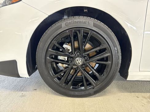 Used 2025 Toyota Camry SE FWD image 10