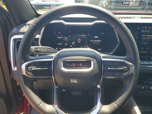 Used 2025 GMC Canyon Elevation w/ Convenience Package AWD/4WD image 10