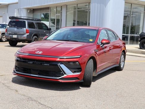 Used 2025 Hyundai Sonata SE image 22