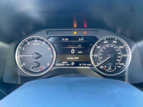 New 2025 Mitsubishi Outlander SE image 18