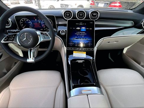 New 2026 Mercedes-Benz GLC 300 image 8