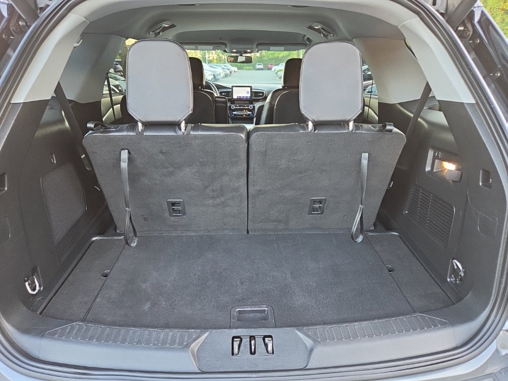Used 2024 Ford Explorer Limited RWD image 37