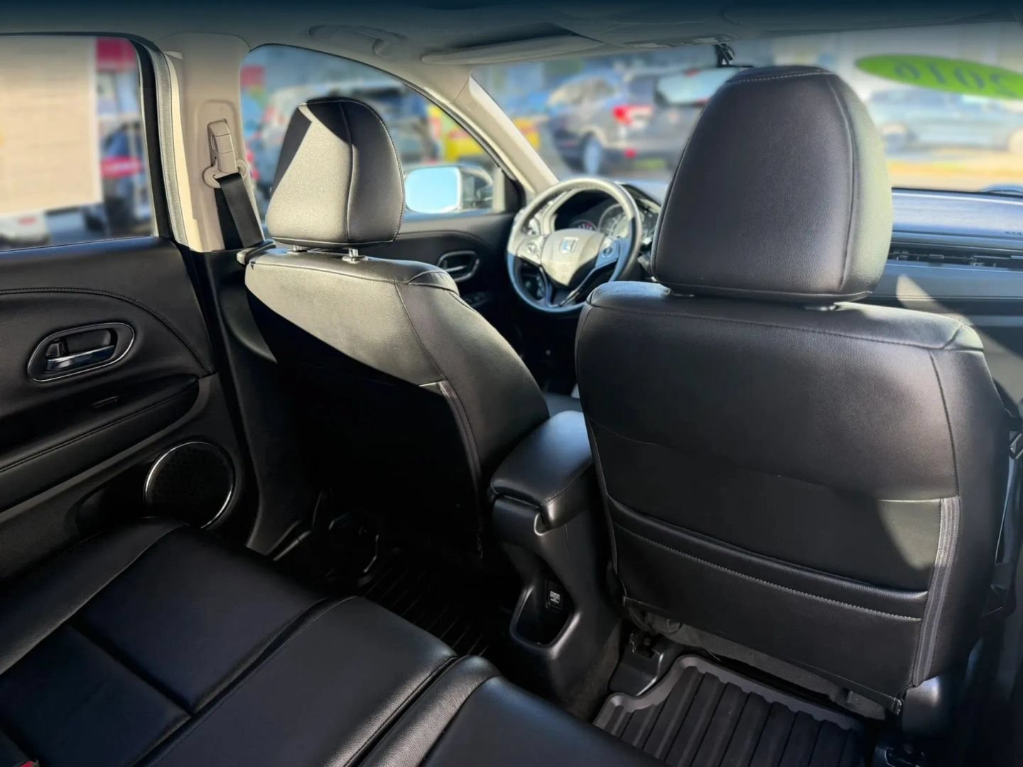 Used 2016 Honda HR-V EX-L image 18
