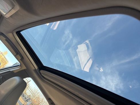 Used 2012 Toyota Camry XLE image 10