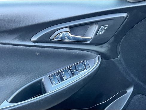 Used 2023 Chevrolet Malibu LT image 18