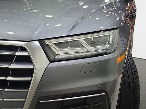 Used 2020 Audi Q5 2.0T Premium Plus w/ Premium Plus Package image 32