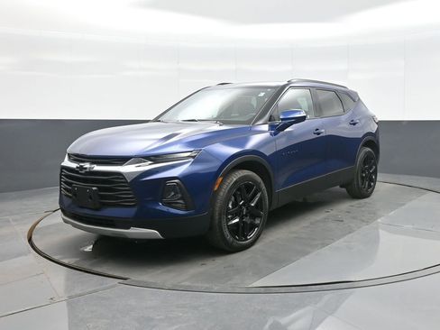 Used 2022 Chevrolet Blazer LT image 3