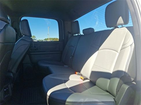 Used 2023 RAM 3500 Tradesman w/ Chrome Appearance Group image 10