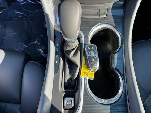 Used 2019 Buick Envision Premium w/ Driver Confidence Package image 18