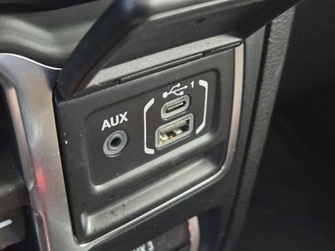 Certified 2021 Jeep Gladiator Rubicon AWD/4WD image 20