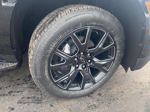 New 2026 Chevrolet Tahoe LS image 9