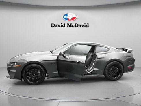 Used 2019 Ford Mustang GT Premium RWD image 41