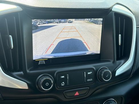 Used 2021 GMC Terrain SLE w/ Driver Convenience Package FWD image 24