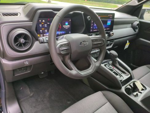 New 2026 Chevrolet Colorado Trail Boss AWD/4WD image 16