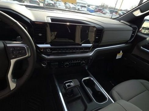 New 2026 Chevrolet Silverado 1500 LTZ w/ Z71 Off-Road Package image 21