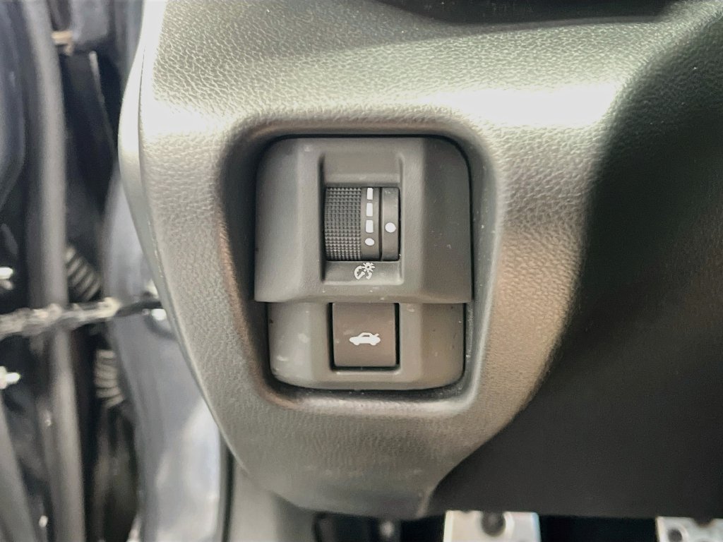 Used 2024 Toyota GR86 Premium RWD image 10