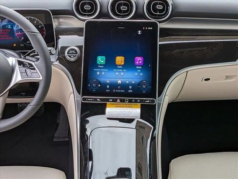 New 2026 Mercedes-Benz GLC 300 image 11
