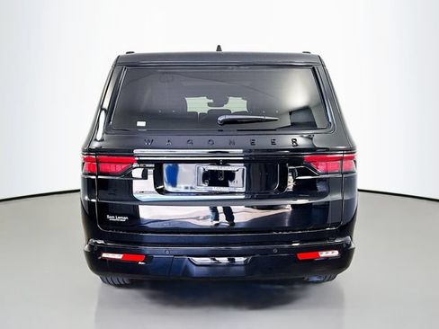 Used 2024 Jeep Wagoneer Series II AWD/4WD image 6