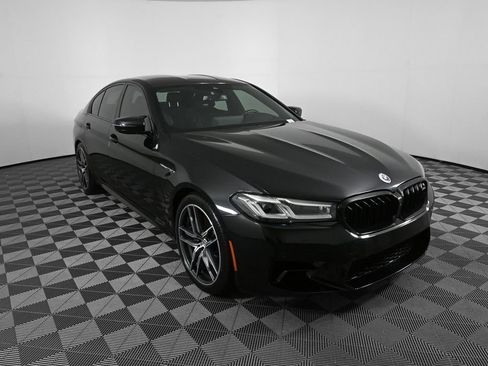 Used 2023 BMW M5 w/ Executive Package image 22