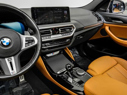 Used 2024 BMW X4 M40i image 28