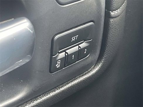 Used 2022 Chevrolet Silverado 2500 LTZ w/ LTZ Plus Package image 25